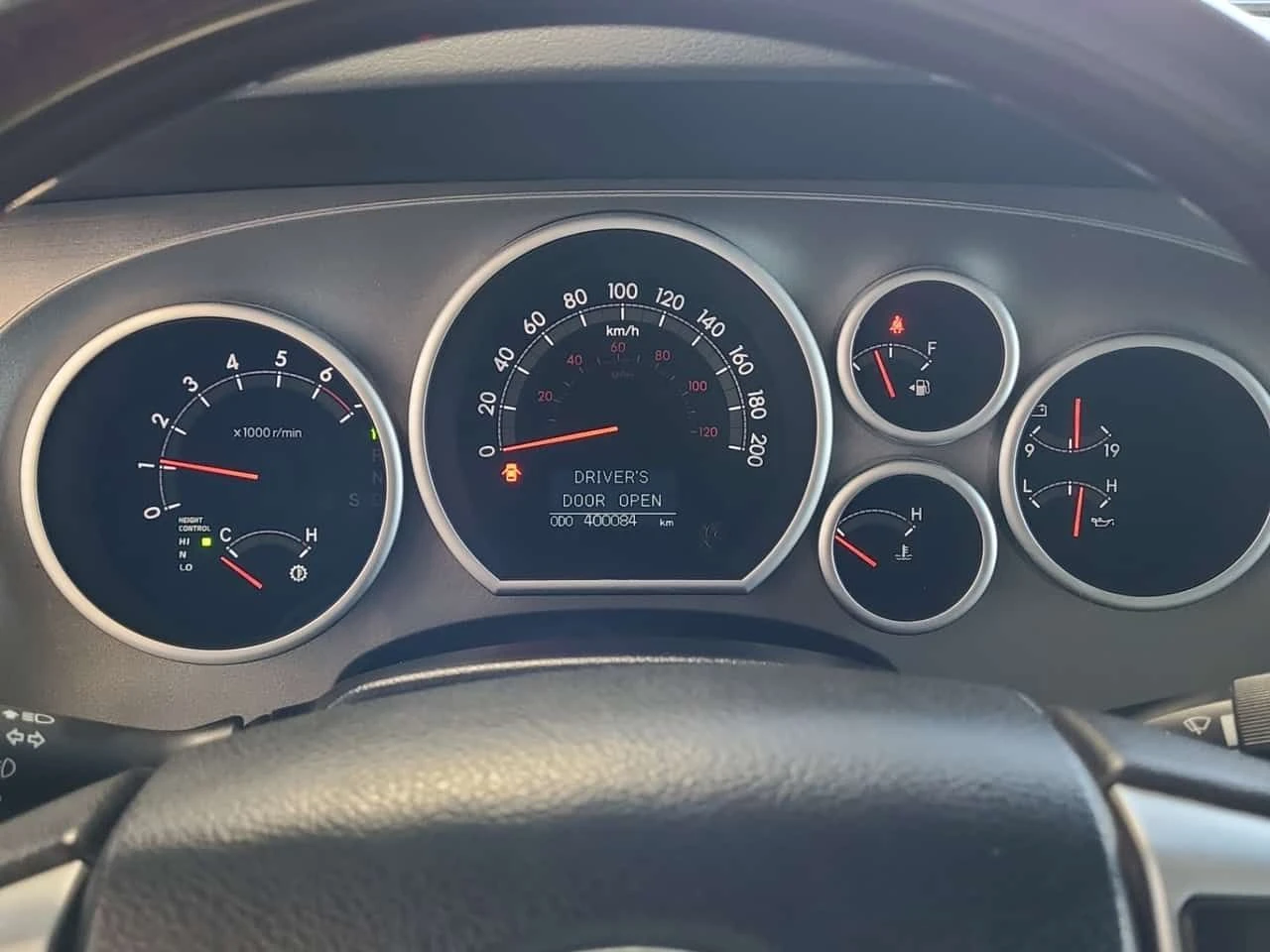 Toyota Sequoia  4WD 4dr Platinum 5.7L / ДИСТРОНИК , снимка 8 - Автомобили и джипове - 55584148