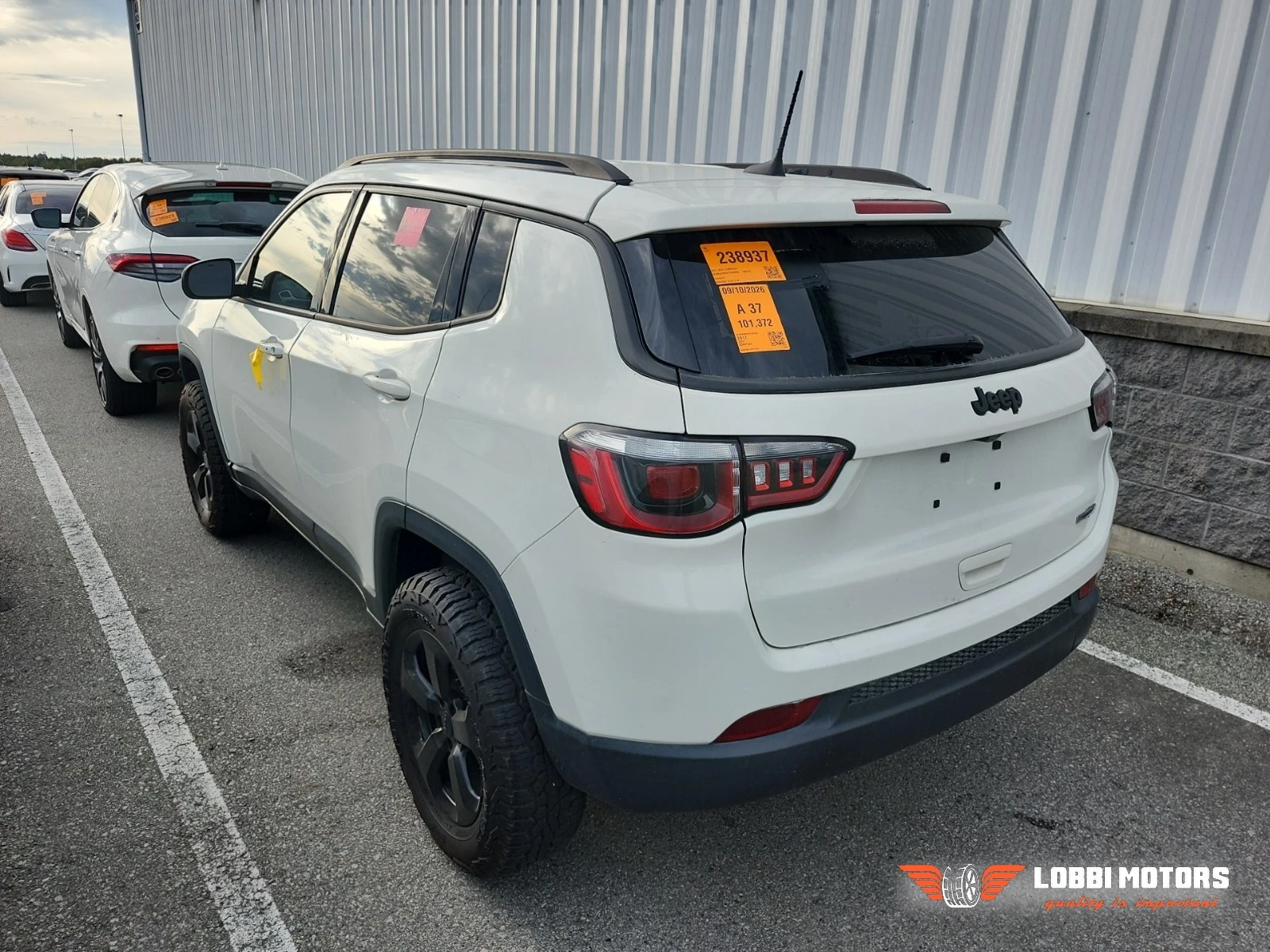 Jeep Compass, снимка 4 - Автомобили и джипове - 56025175