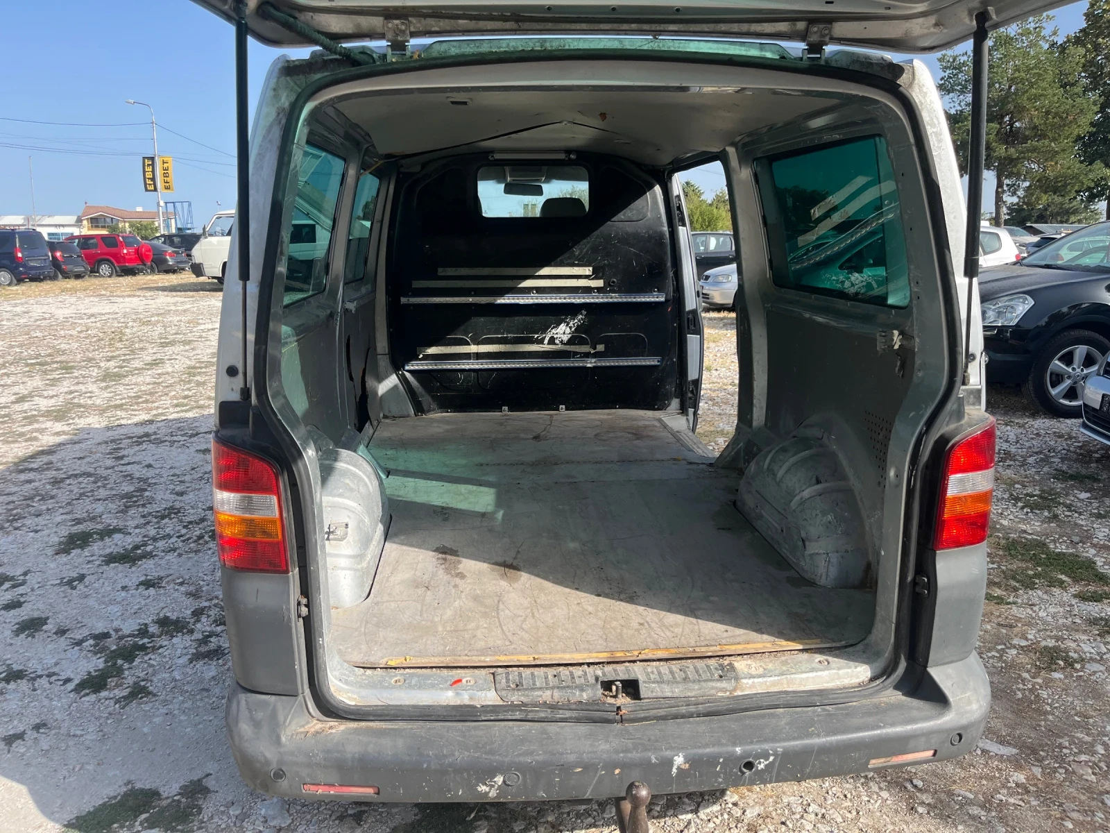 VW Transporter 2.5TDI, снимка 9 - Бусове и автобуси - 55974952