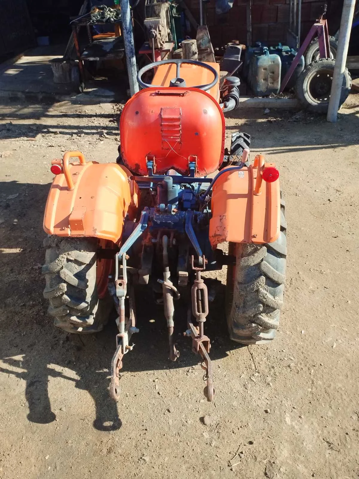 Трактор Kubota B 7000 4X4 - изображение 3