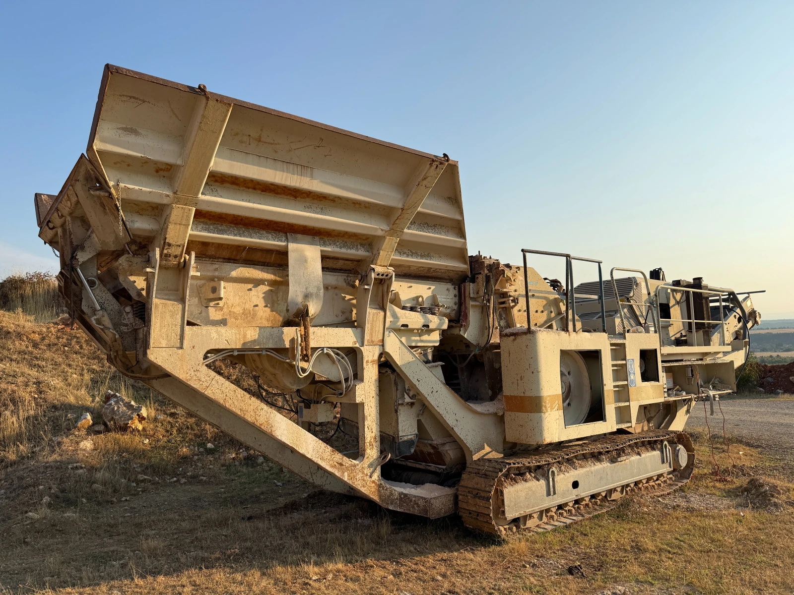 Други специализирани машини Metso LT 1213S , 48 ТОНА