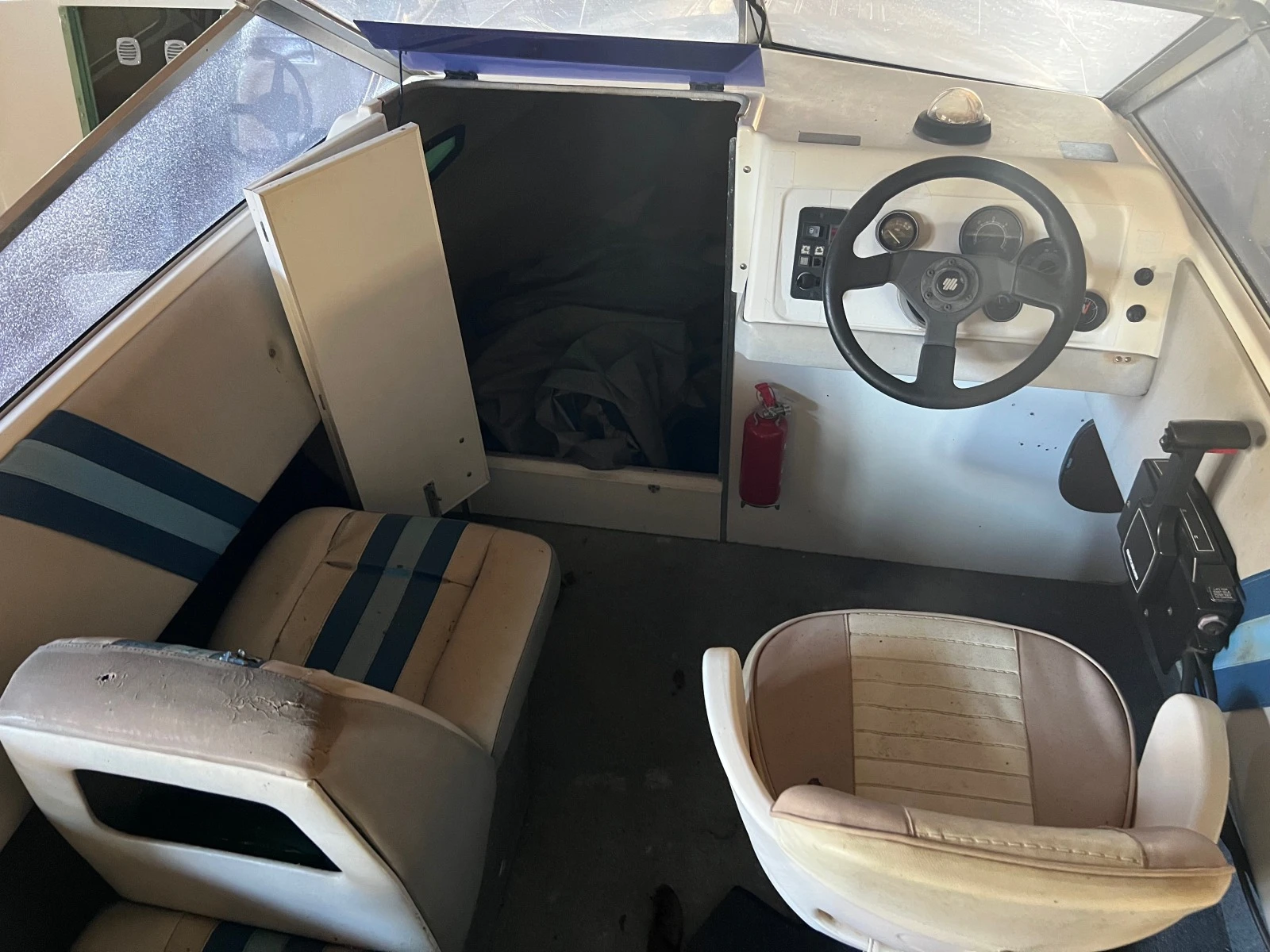   Glastron 5.50 , , ,  | Mobile.bg   11