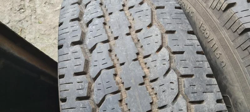 Гуми Всесезонни 235/85R16, снимка 6 - Гуми и джанти - 35607096