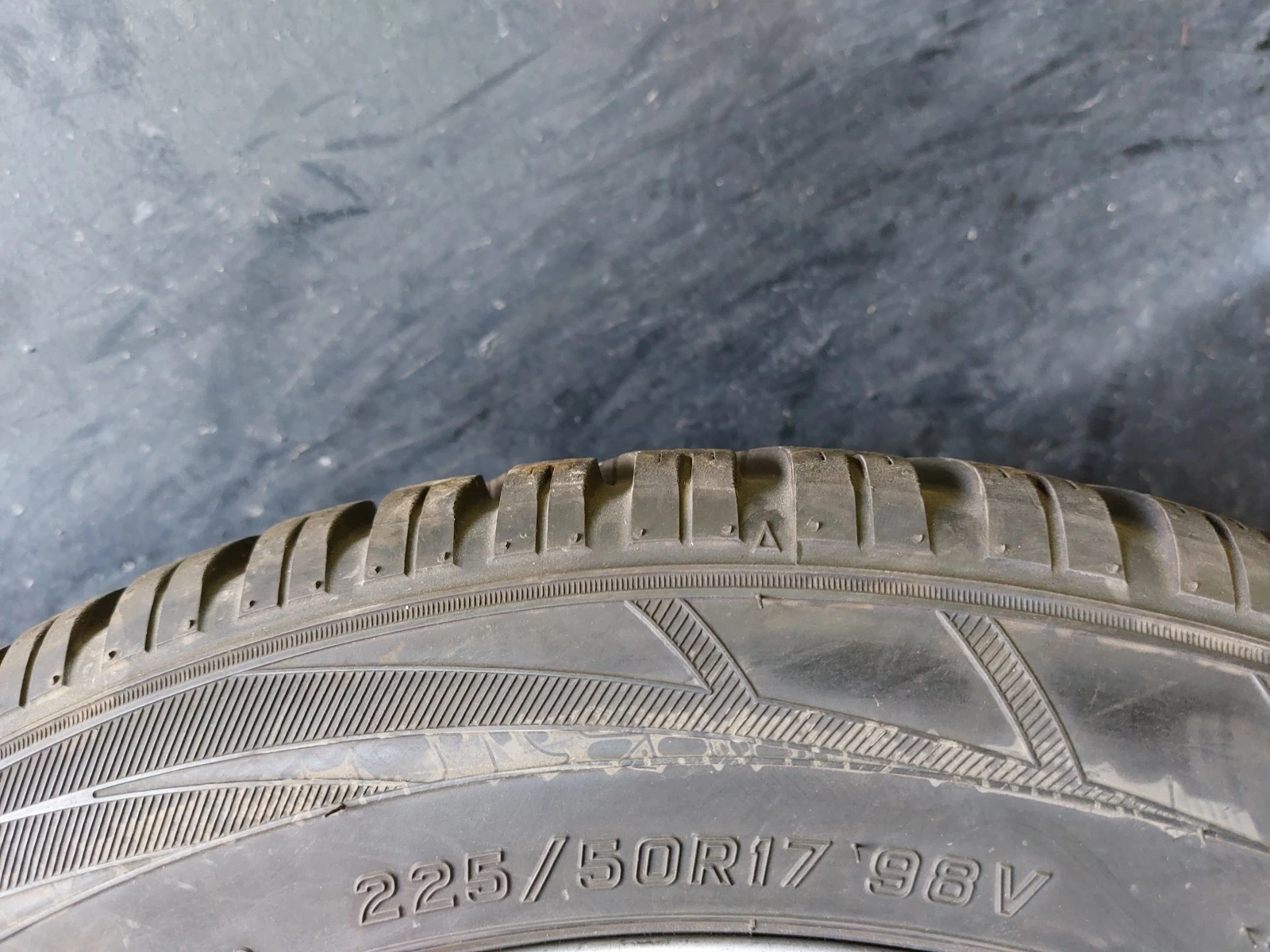 ���� 225/50R17 | Mobile.bg � ����������� 7