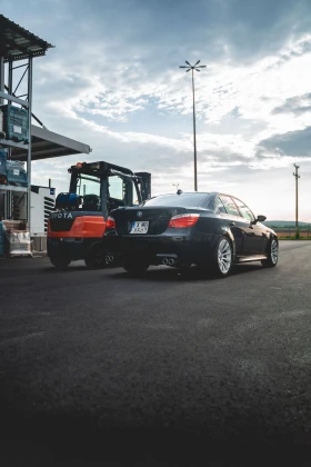 BMW M5  e60 | Mobile.bg    10