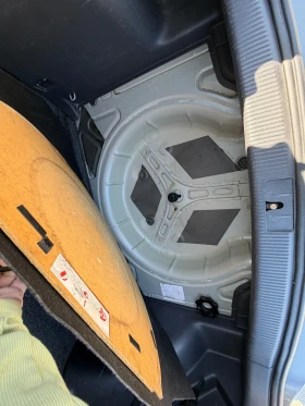 VW Golf Plus 1.9TDI - 2700 € / 5280.74 лв. - 54000629 7