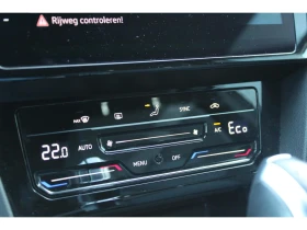 VW Passat Variant GTE 1.4 TSI Business - Hybrid - 15215 € / 29757.95 лв. - 29527147 13