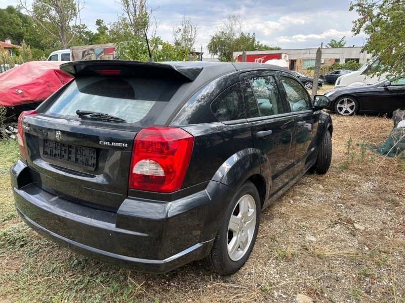 Dodge Caliber, снимка 1 - Автомобили и джипове - 47919623