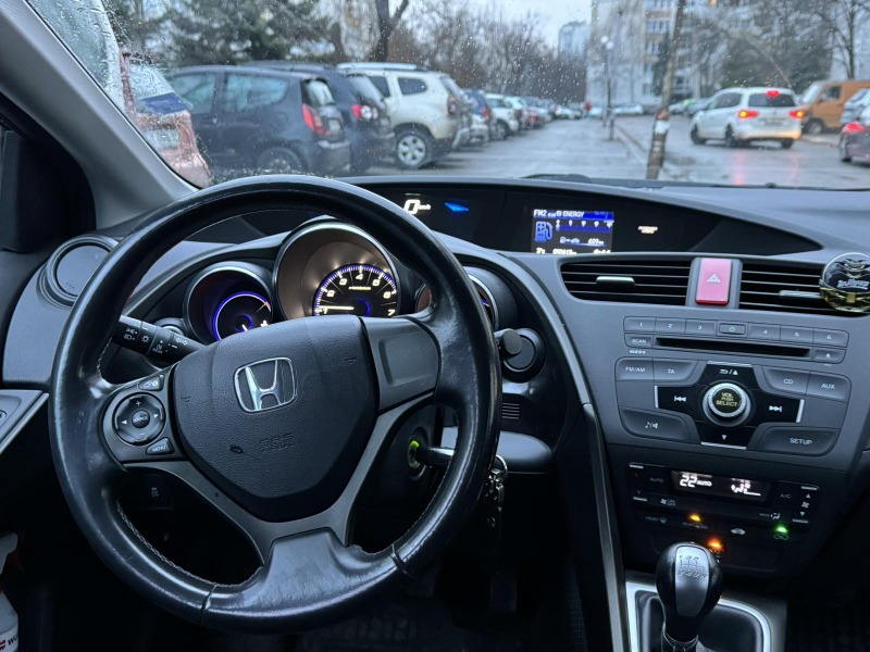 Honda Civic 1.4, снимка 8 - Автомобили и джипове - 45736324