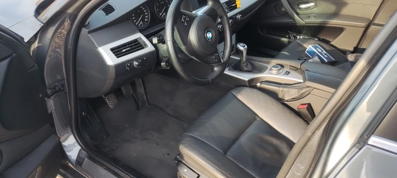 BMW 523 Е61, снимка 11 - Автомобили и джипове - 46368410