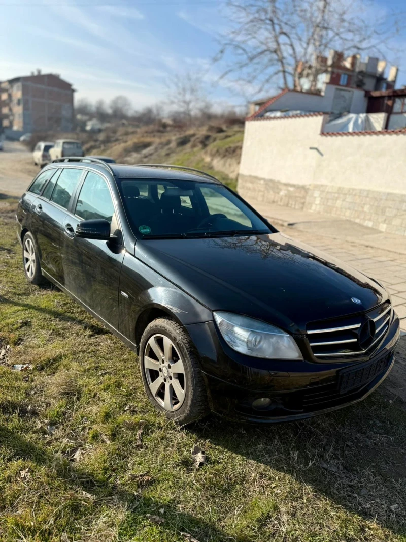 Mercedes-Benz C 220 CDI, снимка 3 - Автомобили и джипове - 48884373