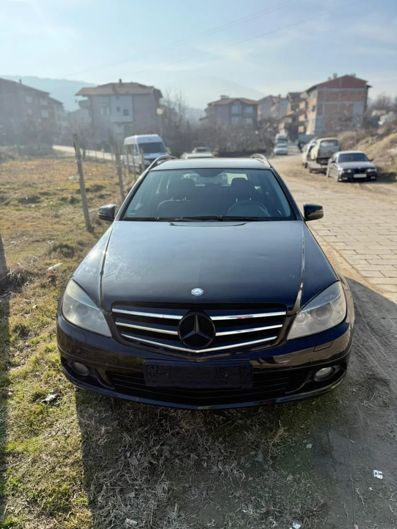 Mercedes-Benz C 220 CDI, снимка 1 - Автомобили и джипове - 48884373