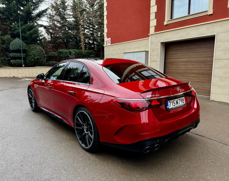 Mercedes-Benz E 53 AMG Hybrid 4MATIC+ | 612 к.с. | AMG Dynamic Plus | , снимка 6 - Автомобили и джипове - 51428580