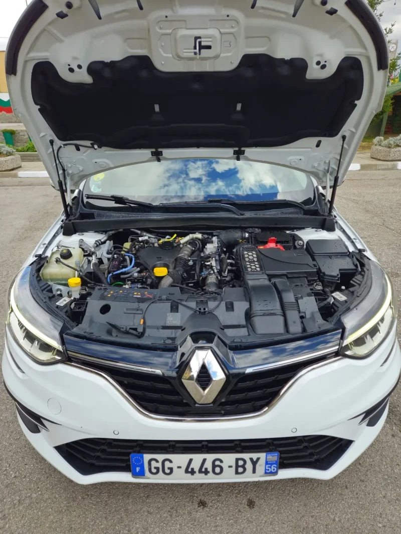 Renault Megane 1.5 DCI Blue Business, снимка 6 - Автомобили и джипове - 52348292
