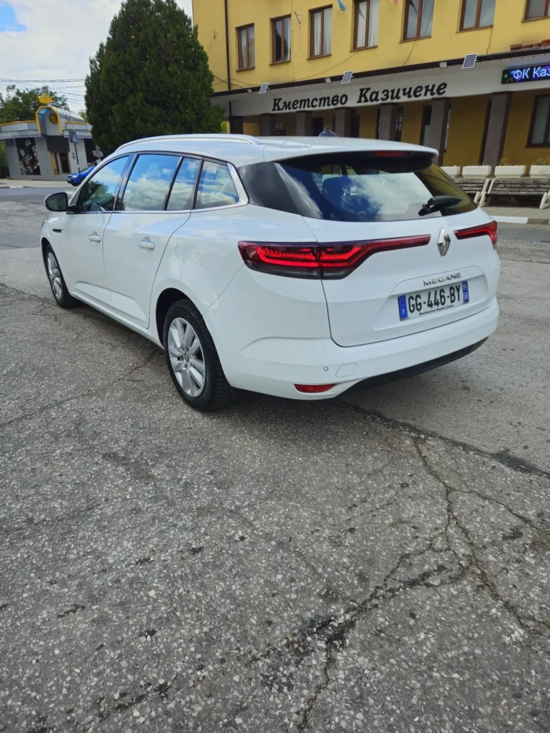 Renault Megane 1.5 DCI Blue Business, снимка 2 - Автомобили и джипове - 52348292