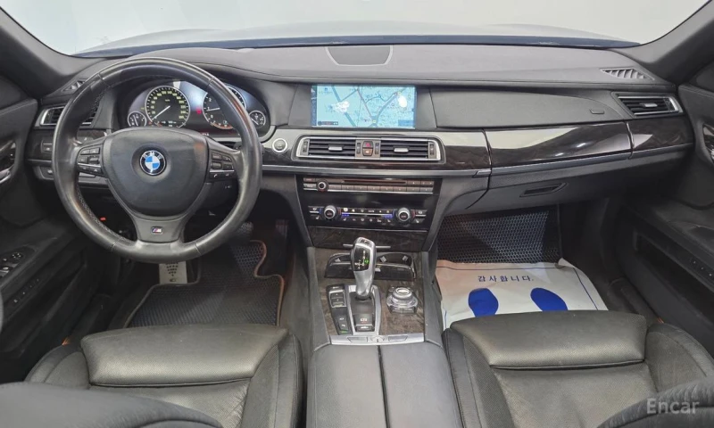 BMW 750, снимка 7 - Автомобили и джипове - 52805665