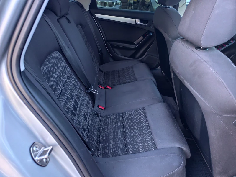 Audi A4 2.0 дизел, снимка 13 - Автомобили и джипове - 52858328