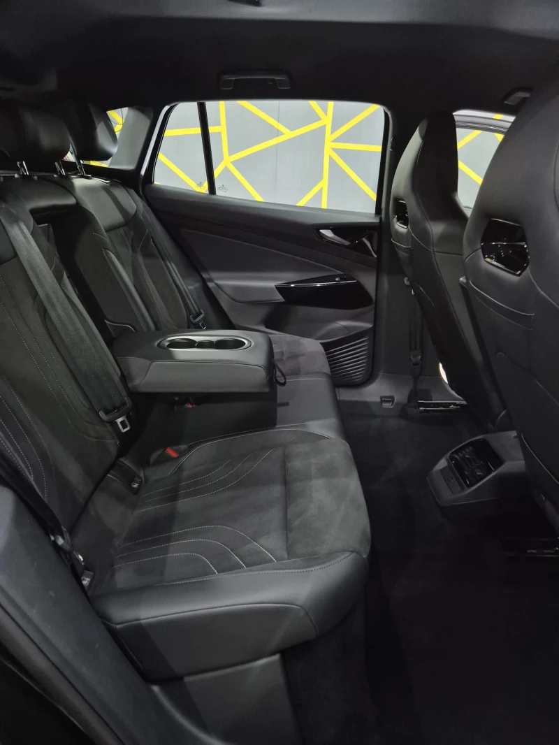 VW ID.4 PRO 82kwh , снимка 7 - Автомобили и джипове - 52900025