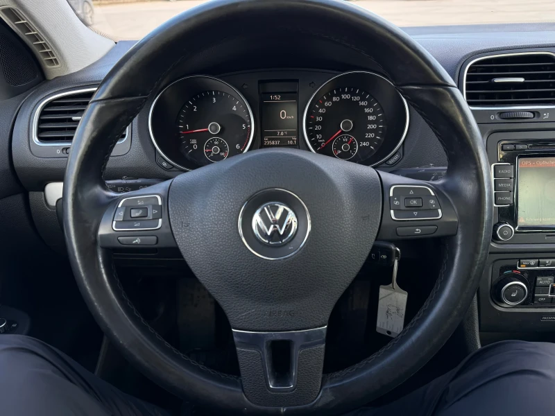 VW Golf 6 4motion 1.6 TDI - PANORAMA - NAVI , снимка 11 - Автомобили и джипове - 53504075