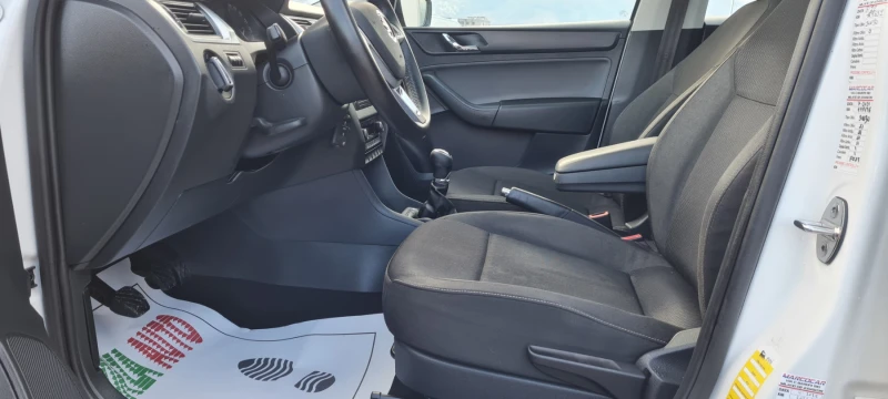 Skoda Rapid 1.4TDI-ПАНОРАМА, снимка 13 - Автомобили и джипове - 53517920