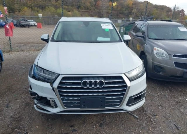 Audi Q7 пано* 360* дигитално табло* BOSE, снимка 2 - Автомобили и джипове - 47852057