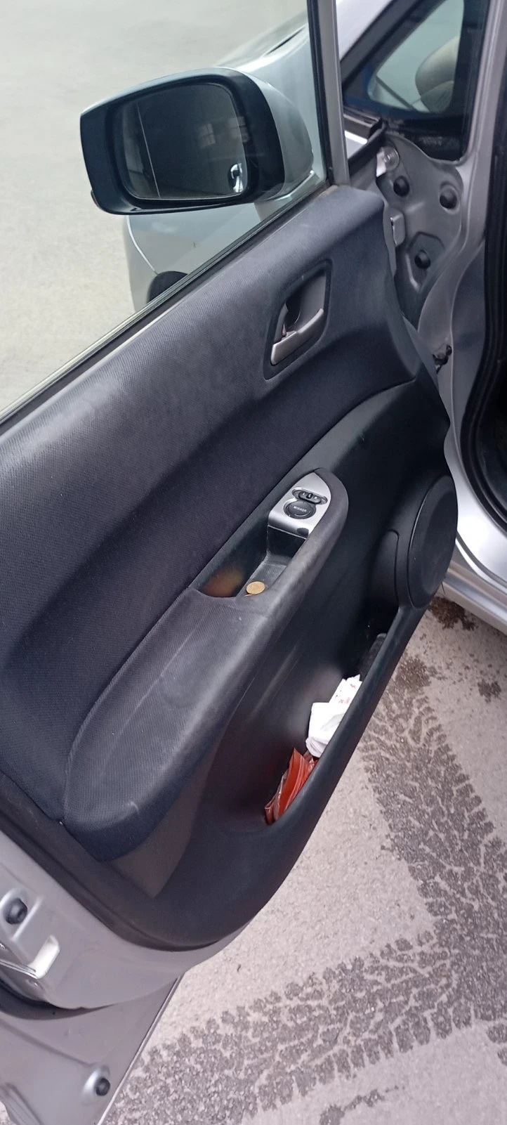 Honda Fr-v 2.2 I-CTDI, снимка 9 - Автомобили и джипове - 54633817