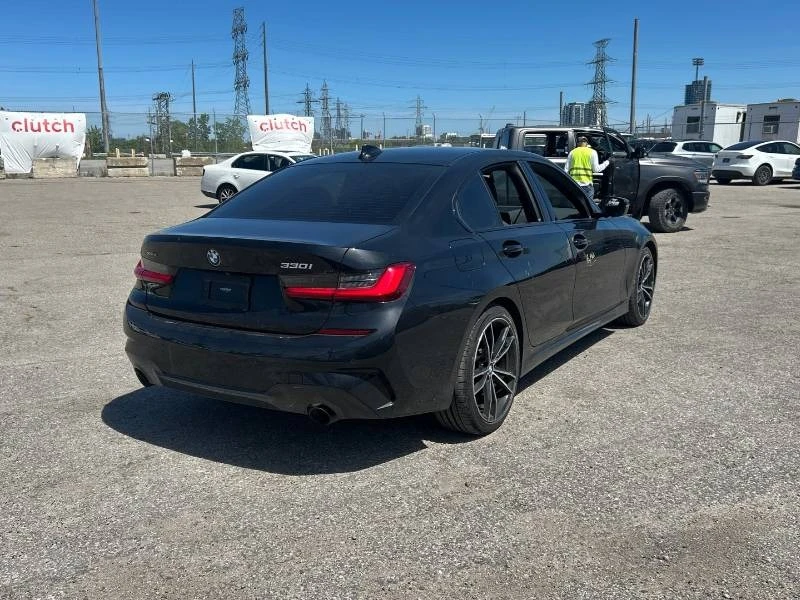 BMW 330 * xDrive * 2 КЛЮЧА * ПОДГРЕВ * МЪРТВА ТОЧКА , снимка 5 - Автомобили и джипове - 54848622