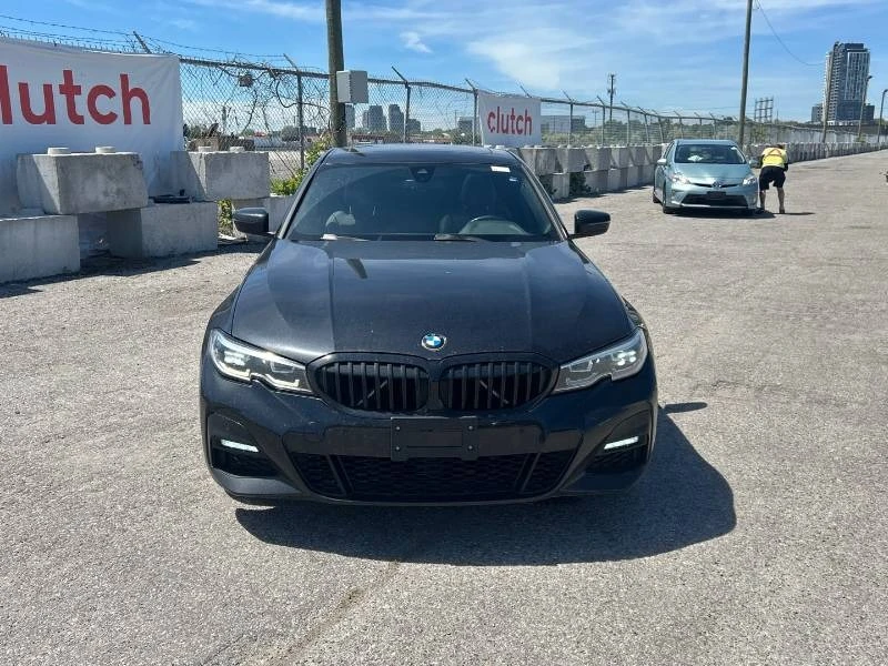 BMW 330 * xDrive * 2 КЛЮЧА * ПОДГРЕВ * МЪРТВА ТОЧКА , снимка 2 - Автомобили и джипове - 54848622
