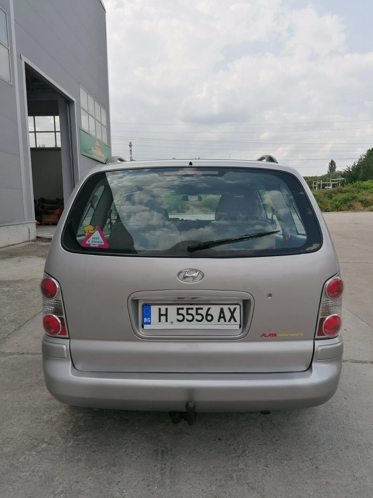 Hyundai Trajet 2.0 CRDI - изображение 4