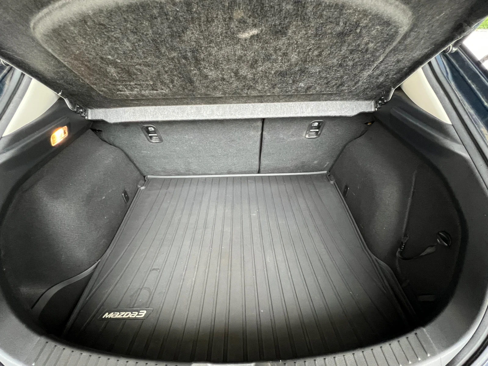 Mazda 3 Mazda 3 2.2 SkyActiv   BOSE   Head-Up   Автоматик  - изображение 9