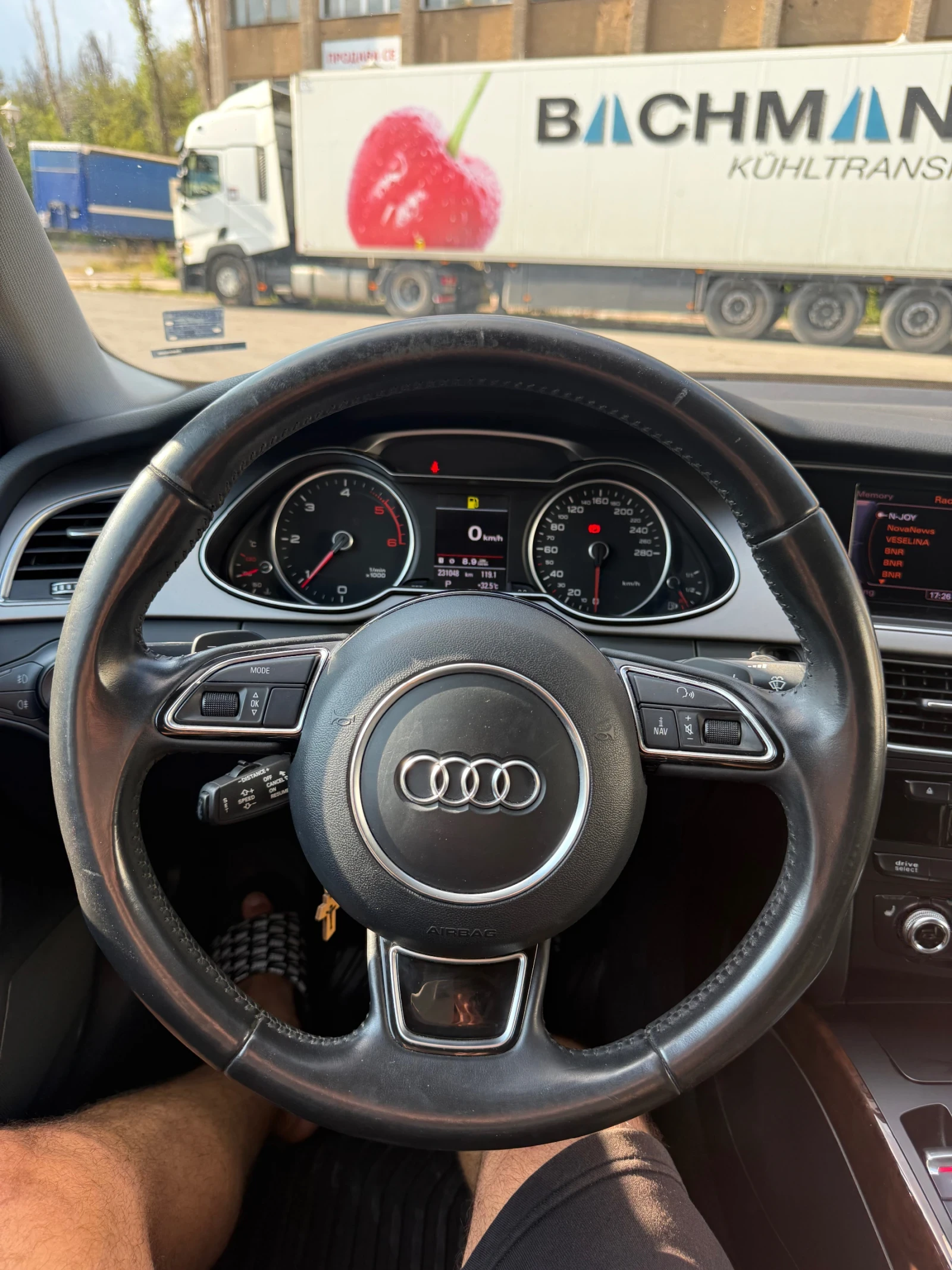 Audi A4 | Mobile.bg   11