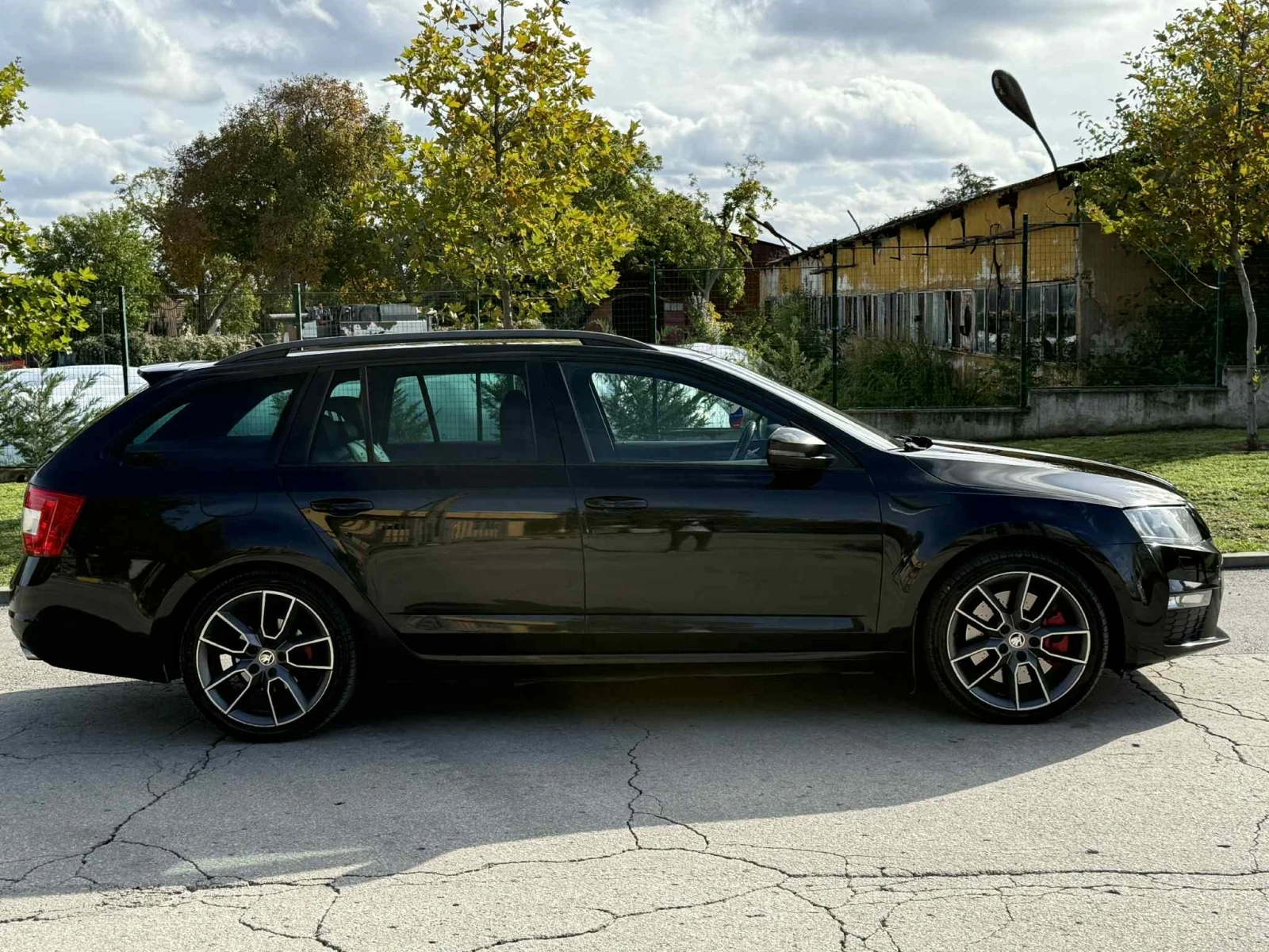 Skoda Octavia 2.0d RS DSG - изображение 5