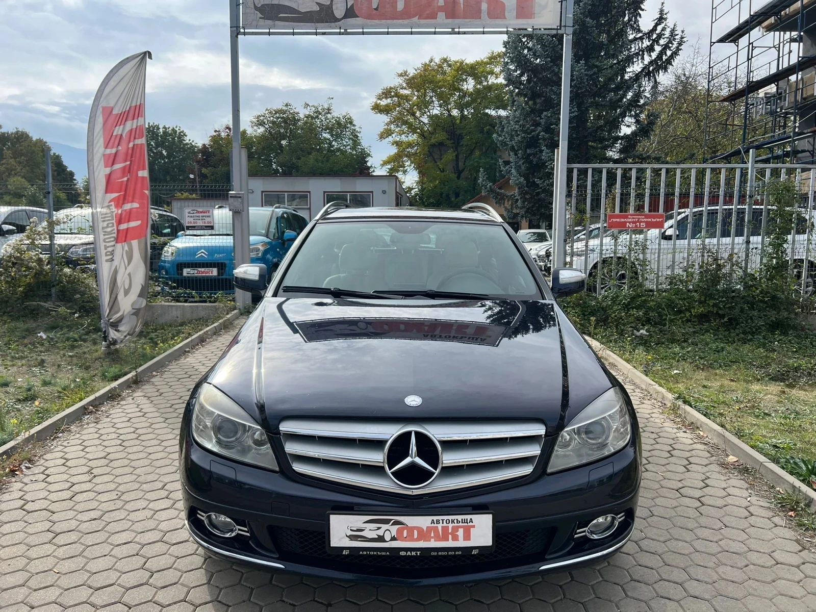 Mercedes-Benz C 320 4MATIC/3.0CDi/NAVI/AVTOMAT - изображение 2