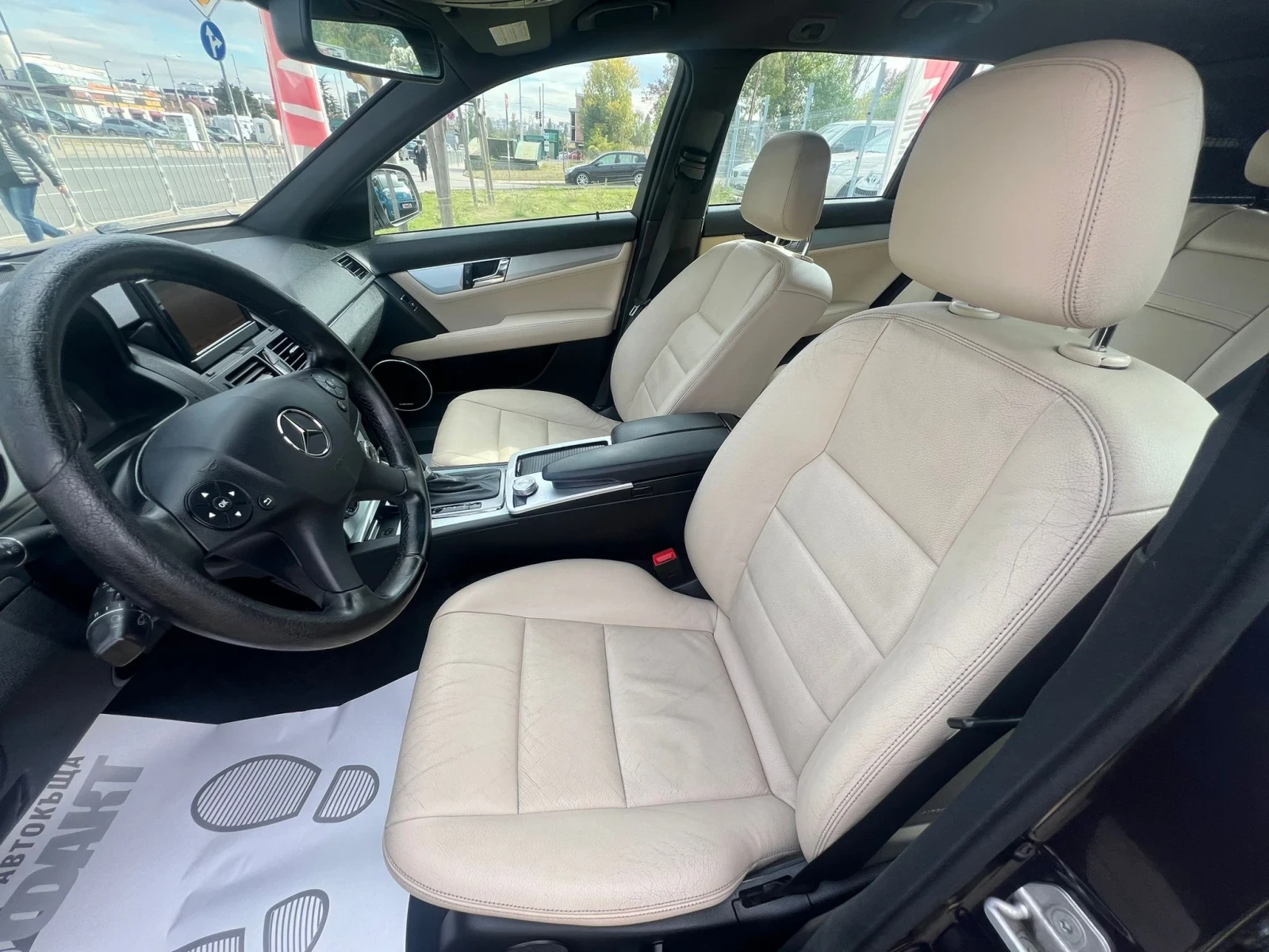 Mercedes-Benz C 320 4MATIC/3.0CDi/NAVI/AVTOMAT - изображение 8