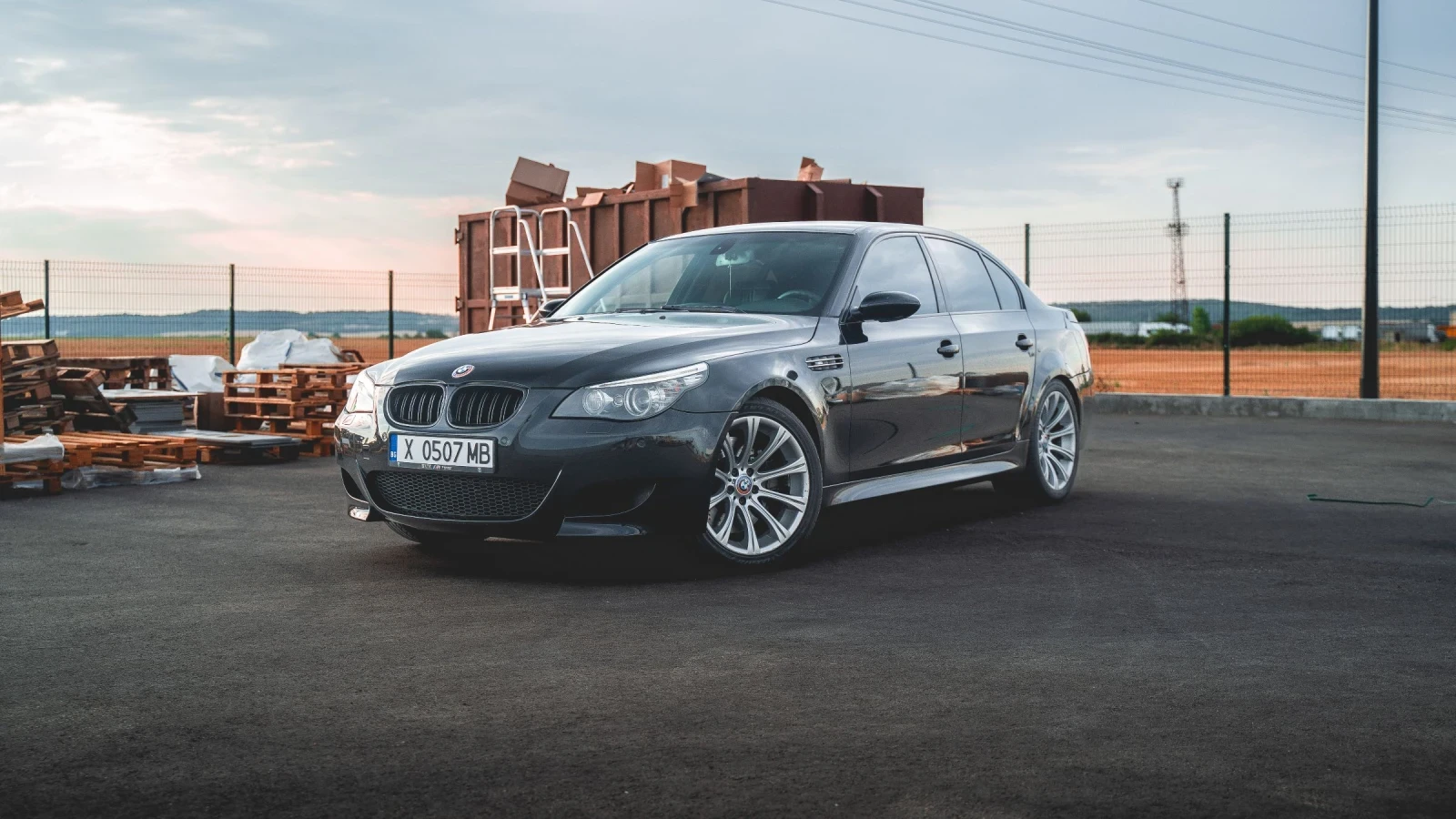 BMW M5  e60 | Mobile.bg   9