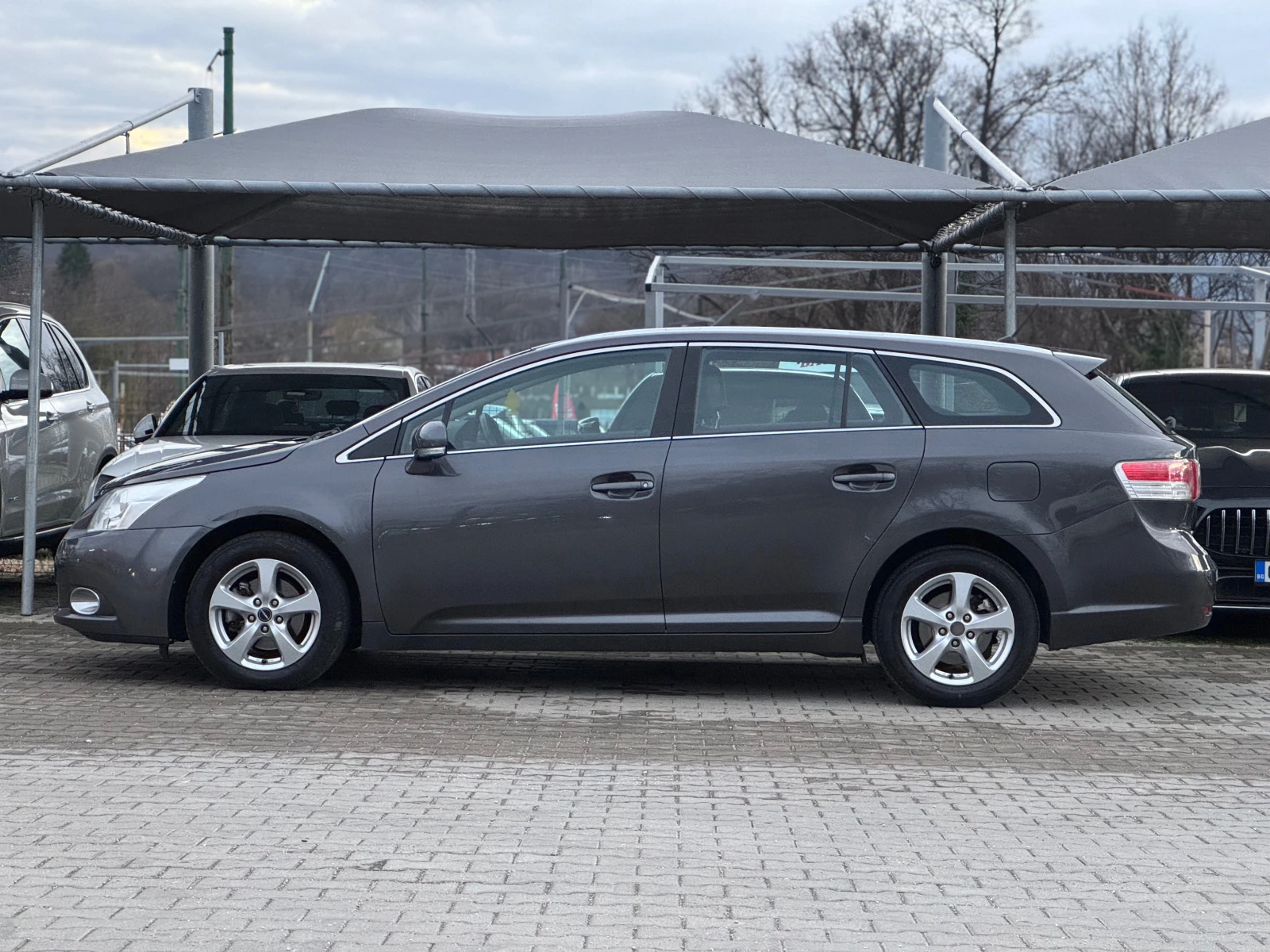 Toyota Avensis  - изображение 5