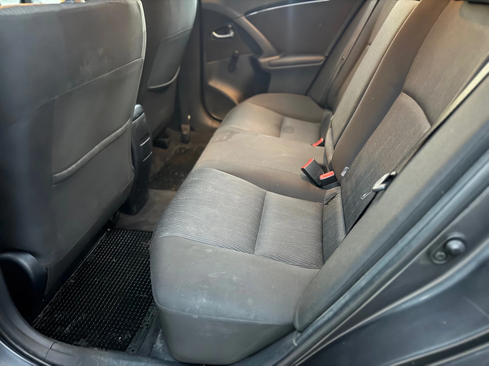 Toyota Avensis | Mobile.bg   11