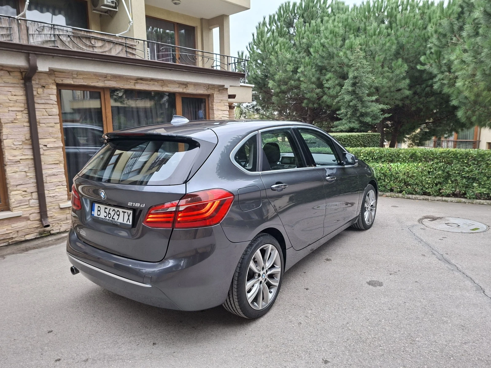 BMW 2 Active Tourer 218d Luxury - изображение 6