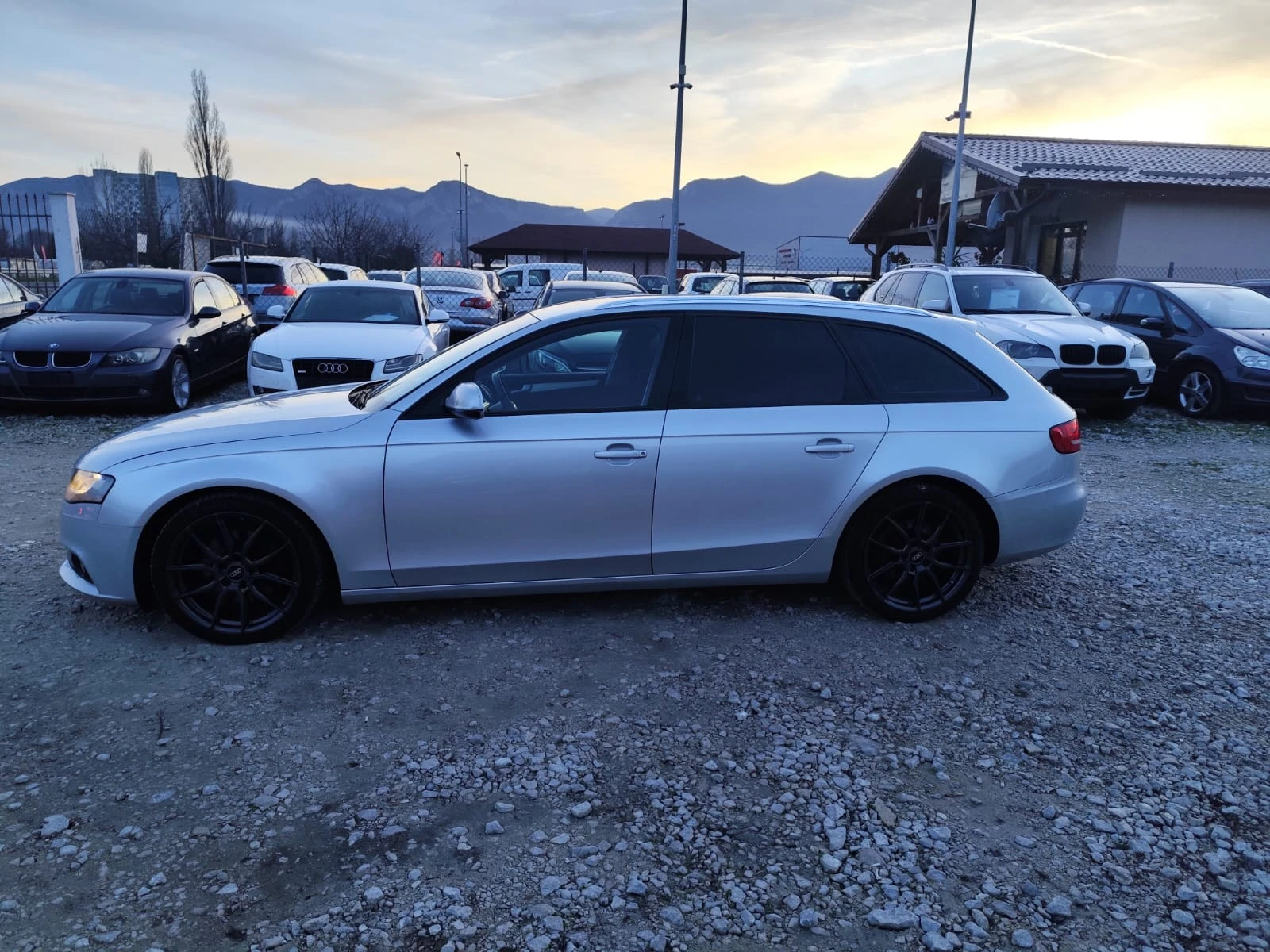 Audi A4 2.0 дизел - изображение 8
