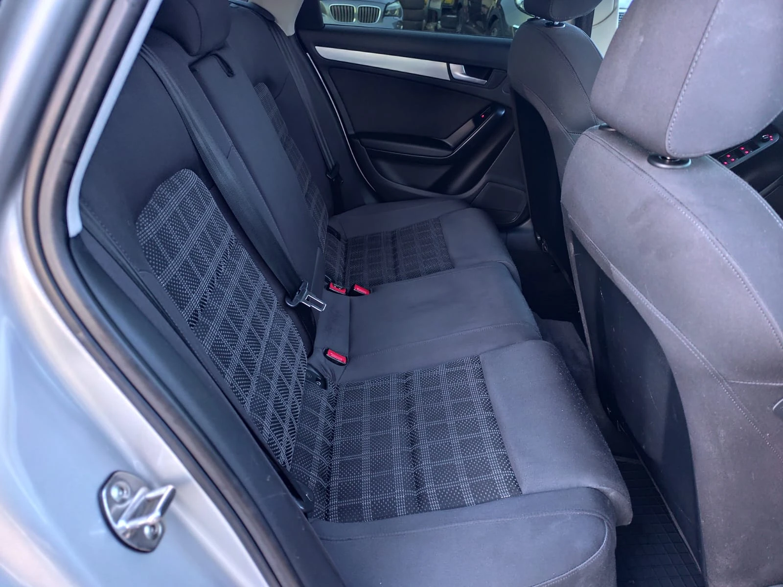 Audi A4 2.0 ����� | Mobile.bg � ����������� 13