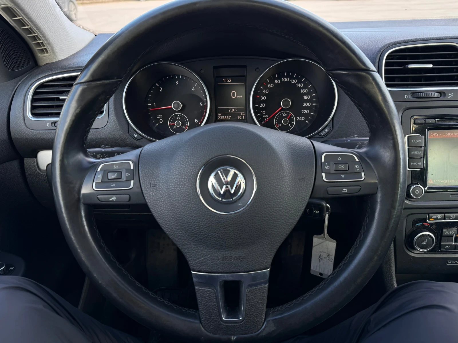 VW Golf 6 4motion 1.6 TDI - PANORAMA - NAVI  | Mobile.bg � ����������� 11
