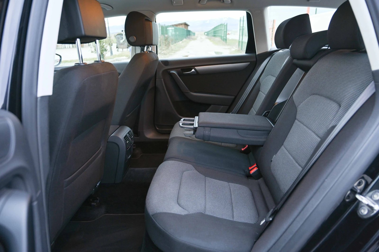 VW Passat 2.0TDI* LED* �������* �������� | Mobile.bg � ����������� 15