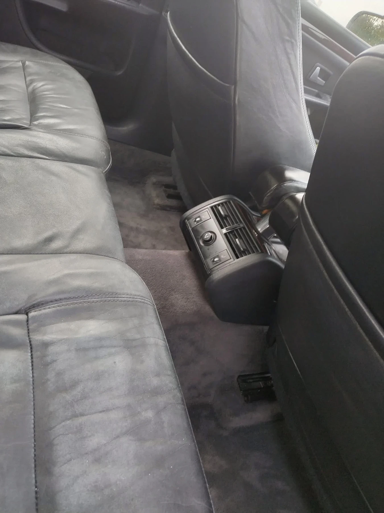 Audi A8 2.8 ръчни скорости  - изображение 5