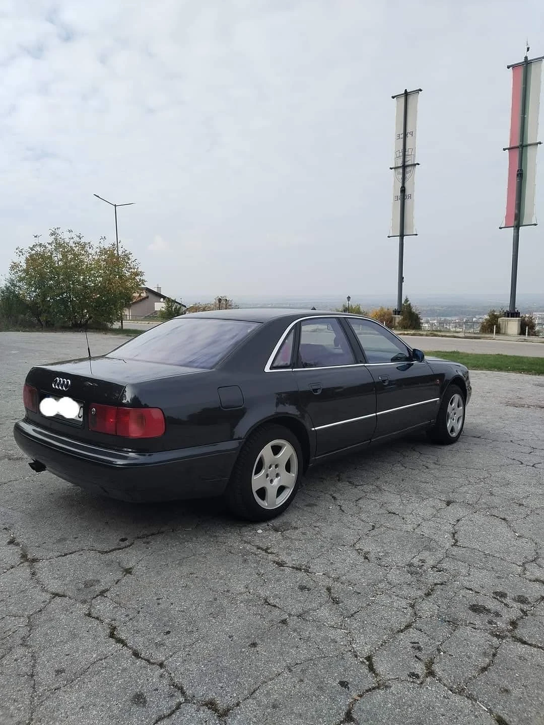 Audi A8 2.8 ръчни скорости  - изображение 6