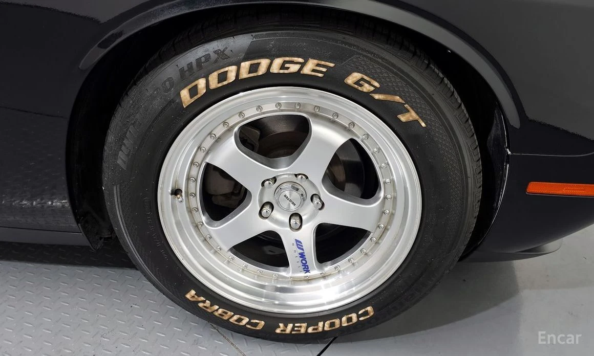 Dodge Challenger, снимка 5 - Автомобили и джипове - 53829553