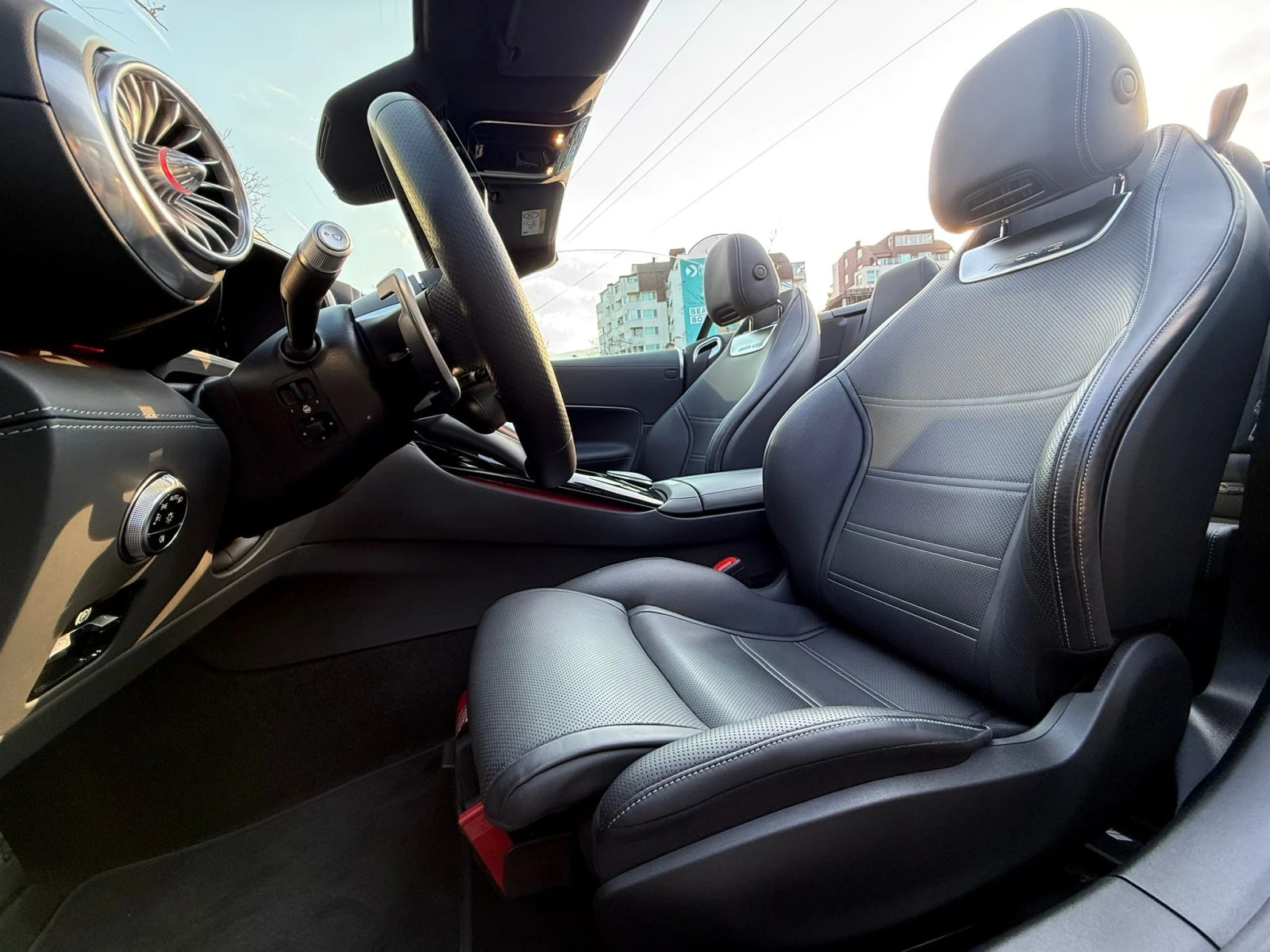 Mercedes-Benz SL 63 AMG 4MATIC+ /AMG/CERAMIC, снимка 11 - Автомобили и джипове - 53871001