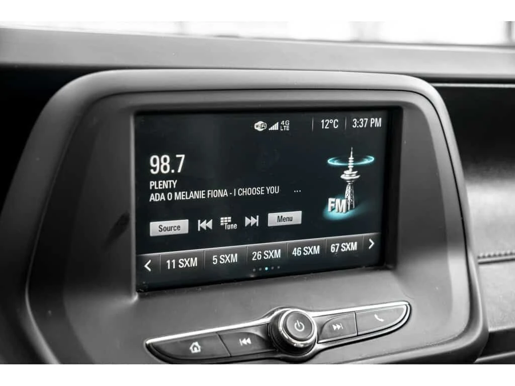 Chevrolet Camaro * 2dr Cpe 1LT * CARFAX * ЦЕНА ДО БГ, снимка 15 - Автомобили и джипове - 54080786