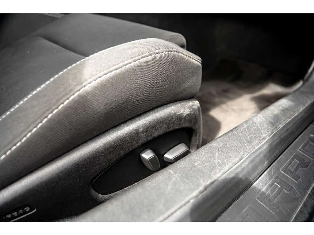 Chevrolet Camaro * 2dr Cpe 1LT * CARFAX * ЦЕНА ДО БГ, снимка 12 - Автомобили и джипове - 54080786