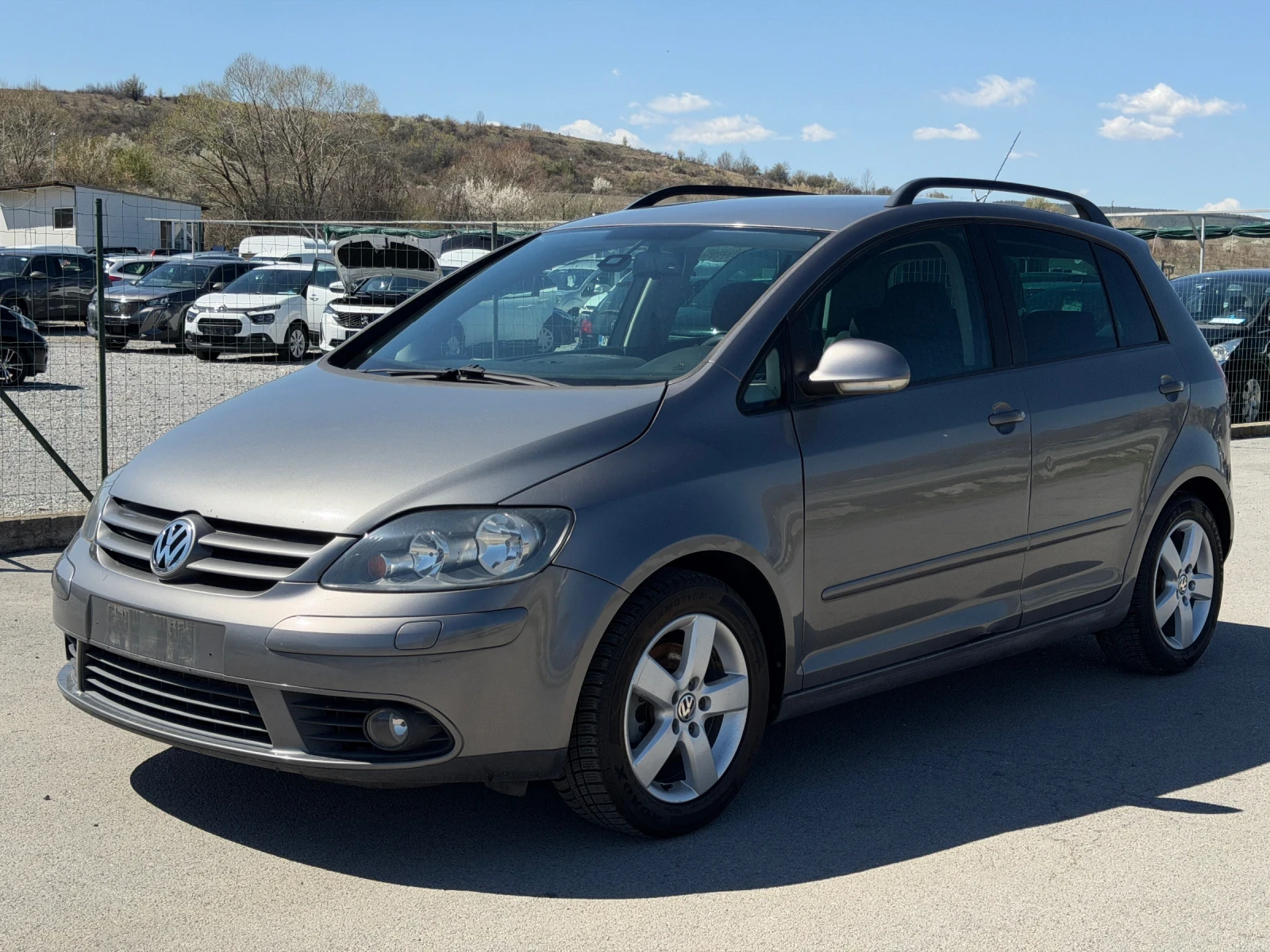 VW Golf Plus 1.9TDI, снимка 3 - Автомобили и джипове - 54136933