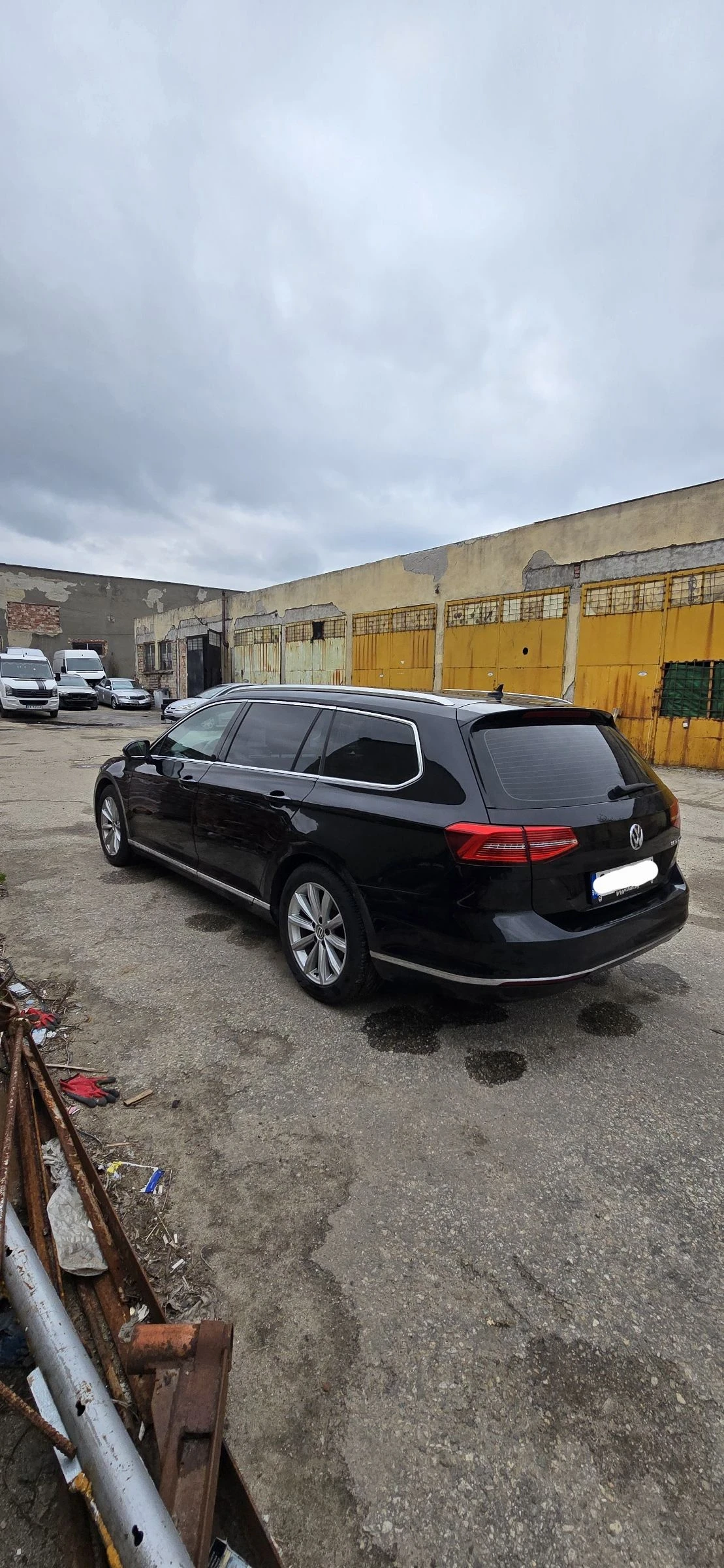 VW Passat 2.0тди, снимка 7 - Автомобили и джипове - 54682414